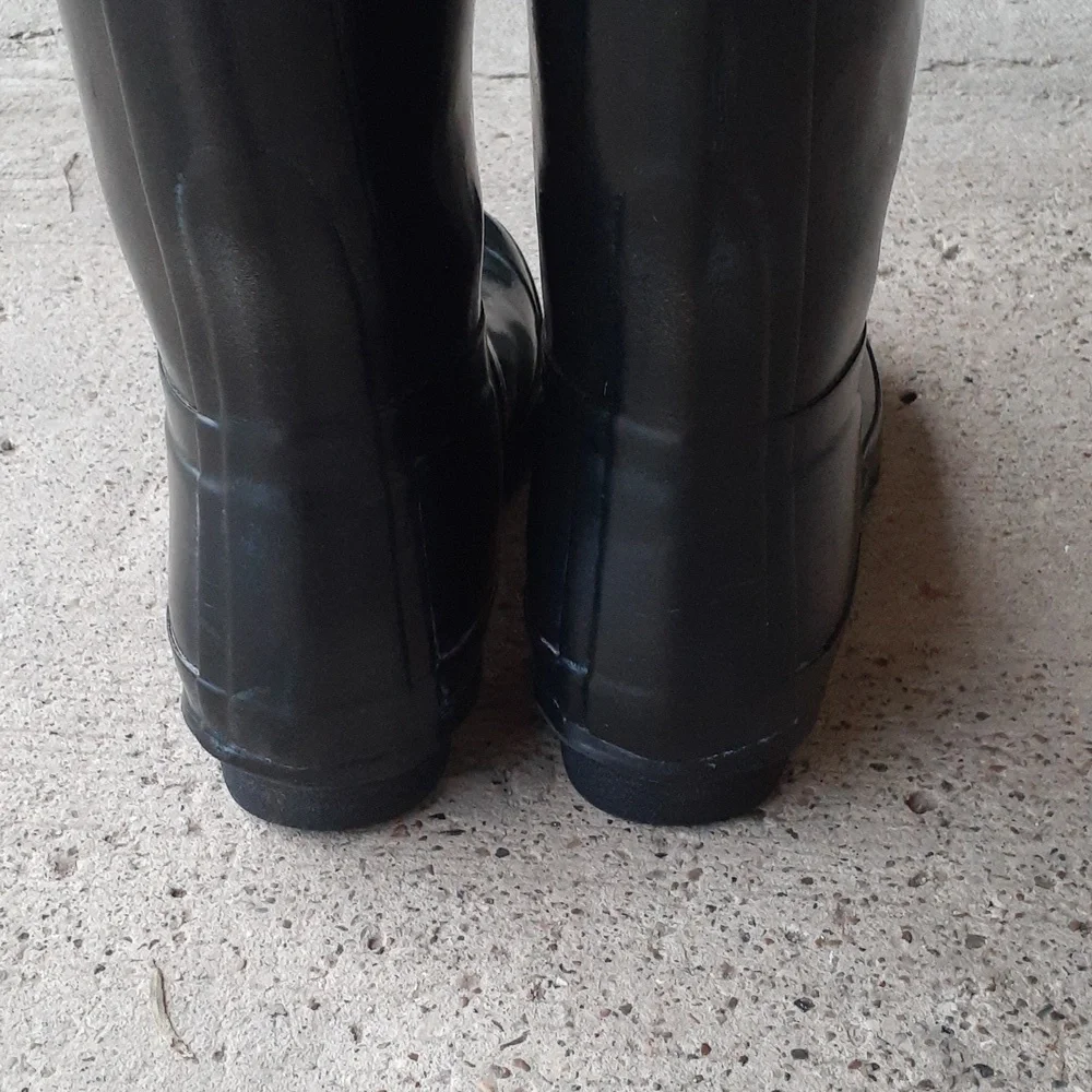 HUNTER RAIN BOOTS - Picture 4 of 13